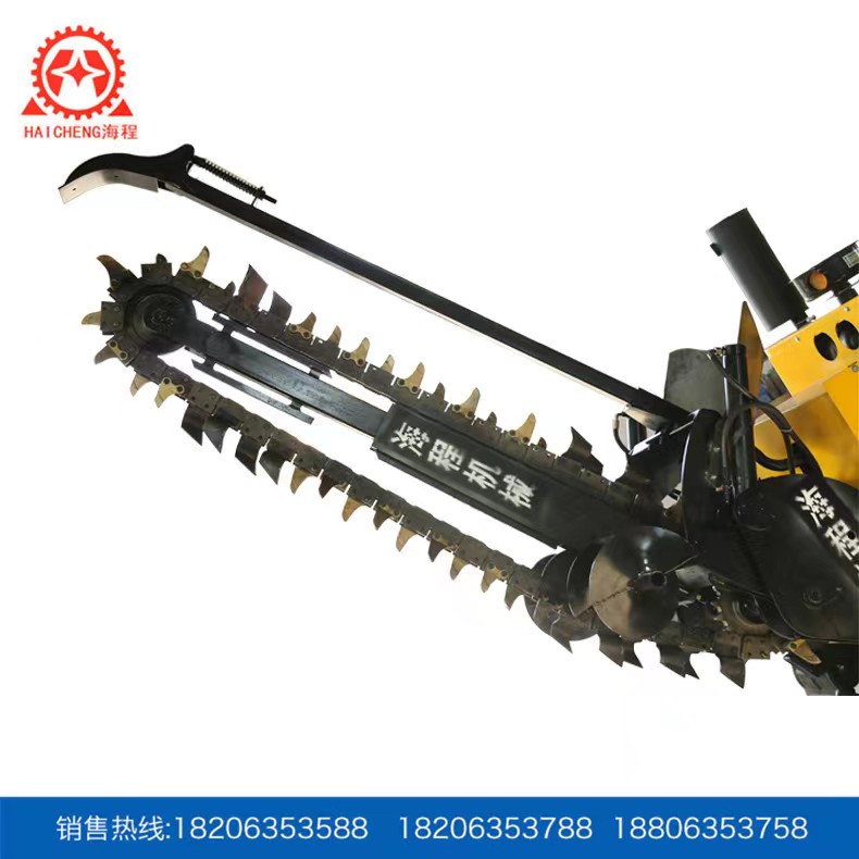 履带开沟回填机